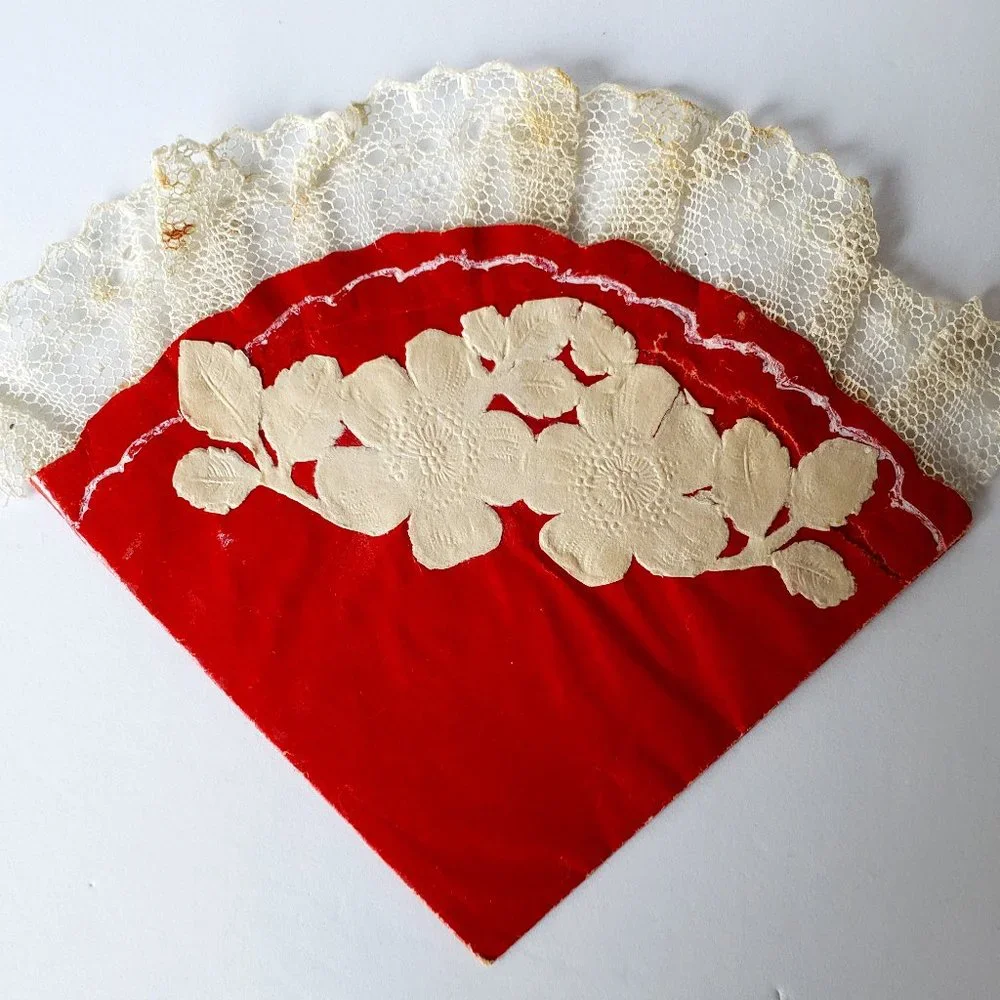 1940's Handmade Paper Lace Edge Red Doily Valentine Valentine's Day Card